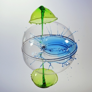 water drop art photography - crown-bubble-umbrella-splash
